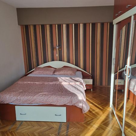 Nice & Relaxing Central Apartment บายามาเร ภายนอก รูปภาพ